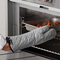 San Jamar 801SG17 17 inch Silicone-Coated Freezer / Oven Mitt