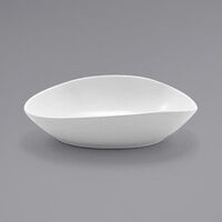 Front of the House DBO147WHP21 Tides 15 oz. Semi-matte White Oval Porcelain Bowl - 4/Case