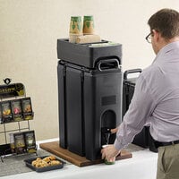 Cambro Beverage Dispensers: Hot Beverage & Uninsulated Dispensers