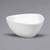 Oneida Buffalo F9000000764 Cream White Ware 12.25 oz. Triangular Porcelain Bowl - 36/Case