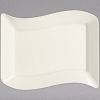 Fineline Wavetrends 1405-BO 5 1/2 inch x 7 1/2 inch Bone / Ivory Plastic Dessert Plate - 10/Pack