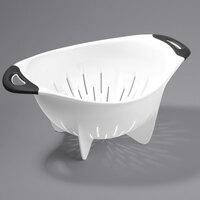OXO 38281 Good Grips 3 Qt. White Plastic Colander with Base and Handles