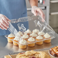 Baker's Mark 12-Cup Hinged OPS Plastic Cupcake / Muffin Container - 25/Case