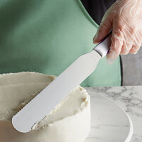 Wilton 409-7700 10 inch Blade Straight Serrated Baking / Icing Spatula with Plastic Handle