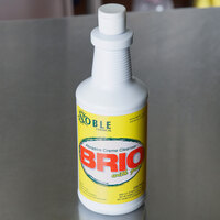 Noble Chemical 1 Qt. / 32 oz. Brio Abrasive Cream Cleanser Bottle