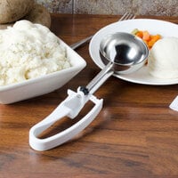 Vollrath 47370 Jacob's Pride #6 White Extended Length Squeeze Handle Disher - 4.7 oz.