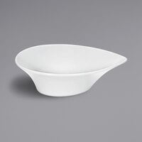 Bauscher by BauscherHepp 433817 Avantgarde 8.11 oz. Bright White Teardrop Porcelain Sauce Boat - 24/Case