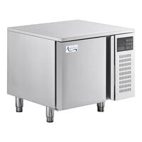 Avantco SF-3 25" Countertop Blast Chiller / Freezer 15 lb. / 9 lb.