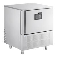 Avantco SF-5 30" Countertop Blast Chiller / Freezer 31 lb. / 26 lb.