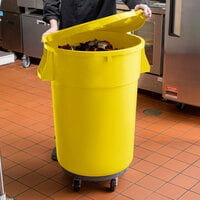 44 Gallon / 700 Cup Yellow Mobile Ingredient Storage Bin with Lid
