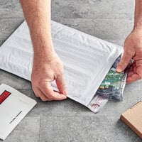 Lavex Industrial Self-Sealing Polyethylene Bubble Mailer #3 - 8 1/2 inch x 14 1/2 inch - 100/Case