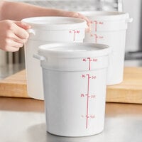 Choice 4 Qt. White Round Polypropylene Food Storage Container and Lid - 3/Pack
