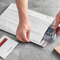 Lavex Industrial Self-Sealing Polyethylene Bubble Mailer #5 - 10 1/2 inch x 16 inch - 100/Case
