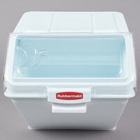 Rubbermaid FG9G5800WHT ProSave 12.6 Gallon / 200 Cup White Shelf Ingredient Storage Bin with Sliding Lid & Scoop