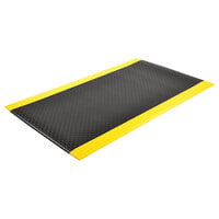 Notrax Bubble Sof-Tred Dyna-Shield 3' x 12' Black / Yellow Anti-Fatigue Mat 417S0312BY - 1/2" Thick