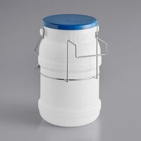 Choice 5 Gallon Polypropylene Ice Tote Kit with Filling Hanger, Lid,  Mounting Bracket, 64 oz. Scoop, and Scoop Holder