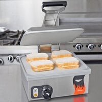 Vollrath 40791 Smooth Top & Bottom Panini Sandwich Grill - 13 5/16 inch x 12 3/16 inch Cooking Surface - 120V, 1800W