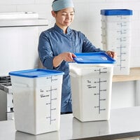 Vigor 22 Qt. White Square Polyethylene Food Storage Container and Blue Lid Set - 6/Pack