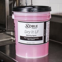 Noble Chemical 5 gallon / 640 oz. Dry It LF Low Foaming Rinse Aid