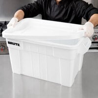 Rubbermaid FG9S3100WHT White Brute 20 Gallon NSF Tote with Lid