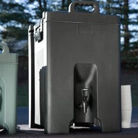 Carlisle XT1000003 Cateraide™ XT 10 Gallon Black Insulated Beverage Dispenser