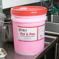 Noble Chemical 5 gallon / 640 oz. Economy Pot & Pan Soap