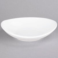 Tuxton BPB-280J 30 oz. Porcelain White Oval China Bowl - 12/Case