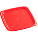 A red square polypropylene container lid for Cambro CamSquares.