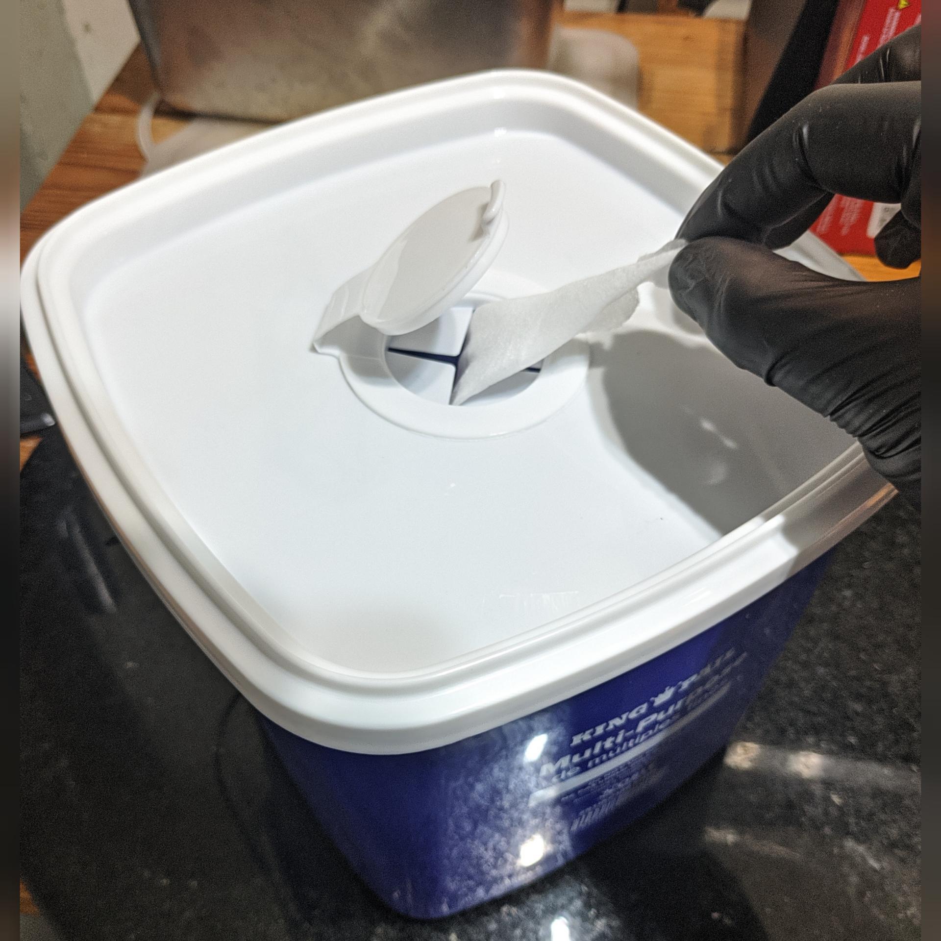 Multiple ways to use this lid amazing price and quality