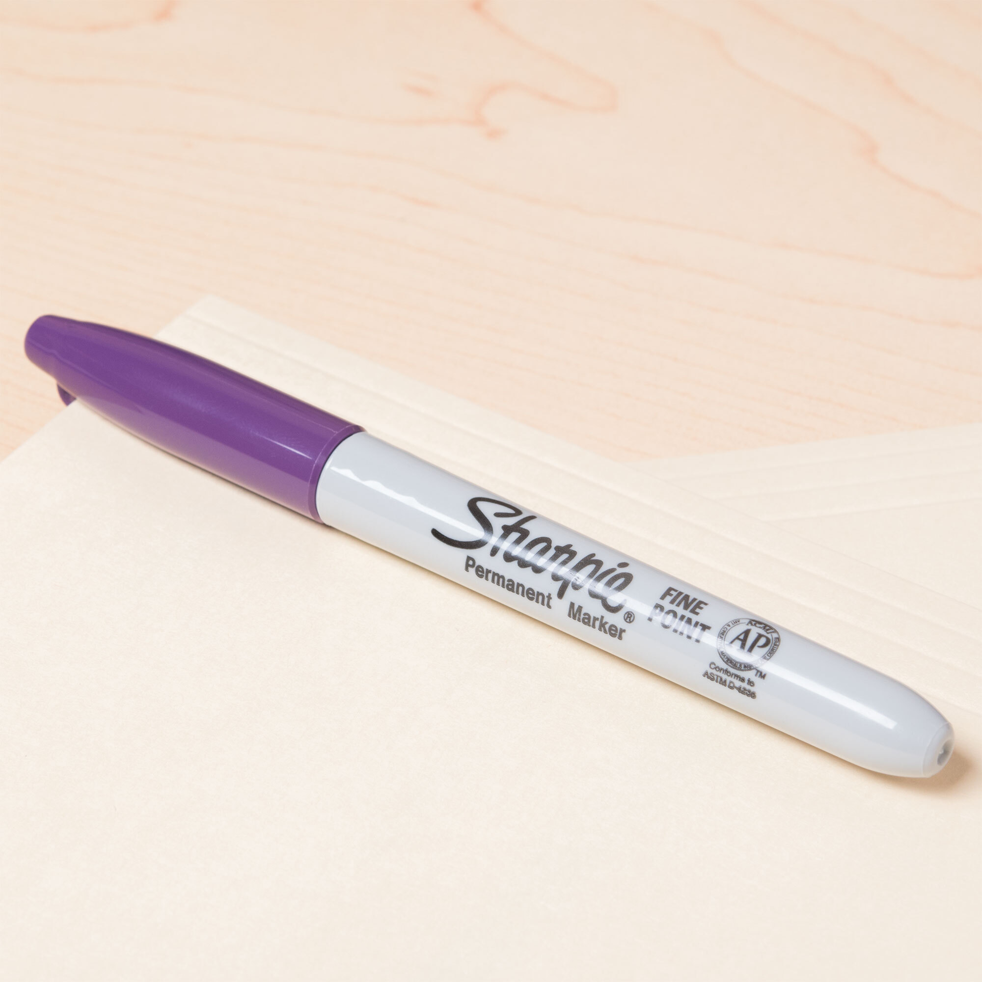 Sharpie 30008 Purple Fine Point Permanent Marker 12/Box Sharpie