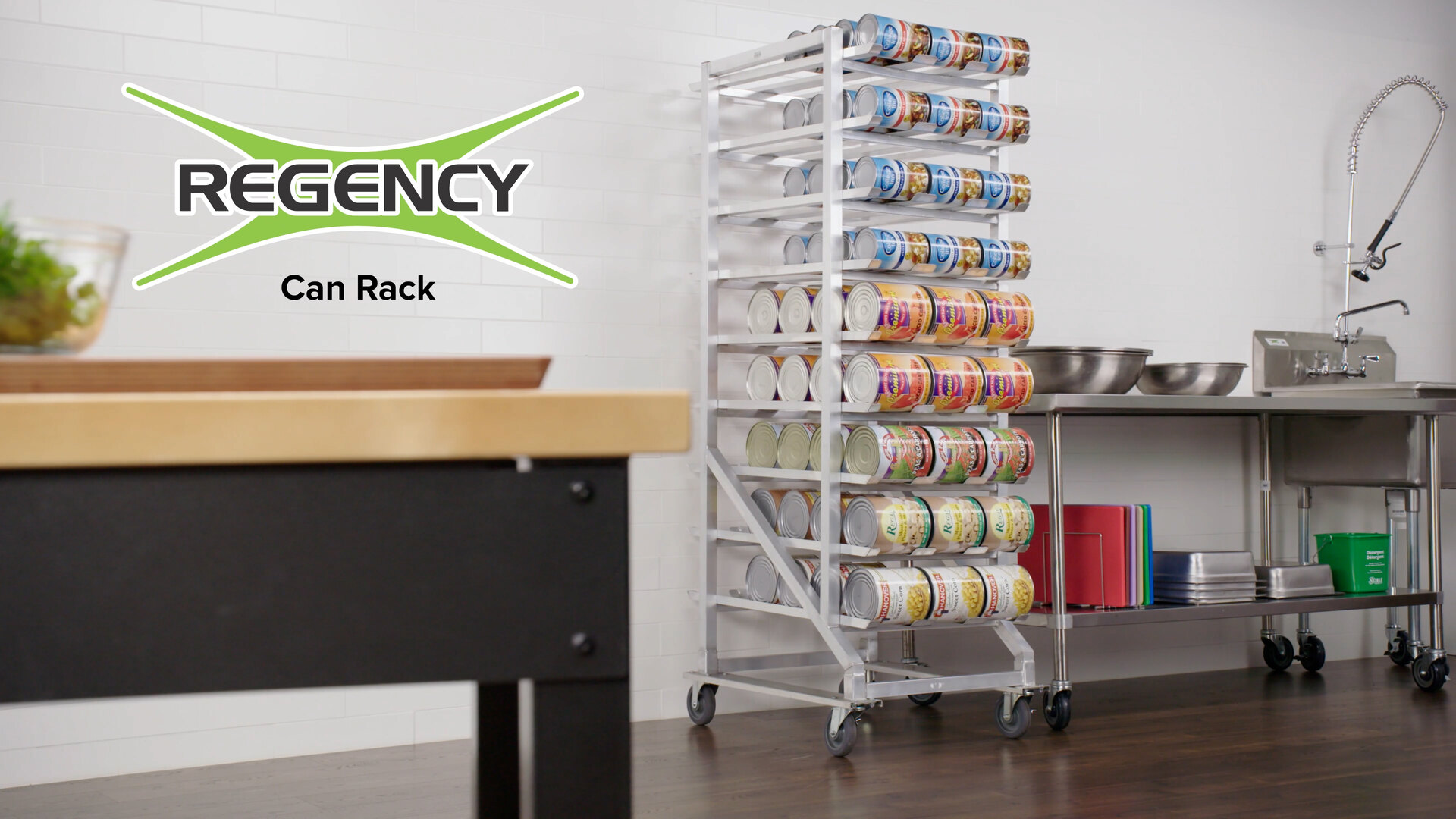 Regency CANSTN72 Half Size Mobile Aluminum Can Rack for #10 and #5 Cans  with Stainless Steel Top and Heavy Duty Can Opener