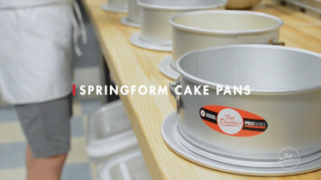 Fat Daddio's ProSeries Springform Cake Pans