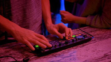 Numark DJ2GO2 Touch - Demo