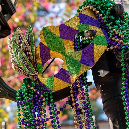 How to Celebrate Mardi Gras in Style - WebstaurantStore