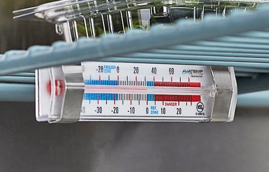 https://www.webstaurantstore.com/uploads/seo_category/2021/2/avatemp-refrigerator-thermometers.jpg