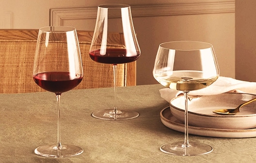 https://www.webstaurantstore.com/uploads/seo_category/2022/10/nude_wine-glasses.jpg