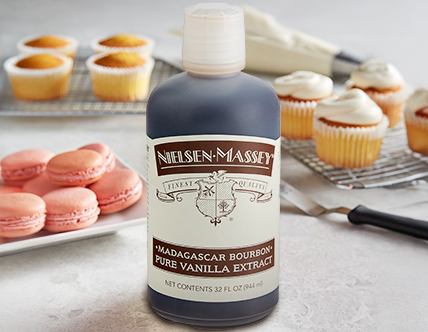 Madagascar Bourbon Pure Vanilla Extract, 32 oz.