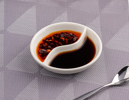 Ramekins & Sauce Cups